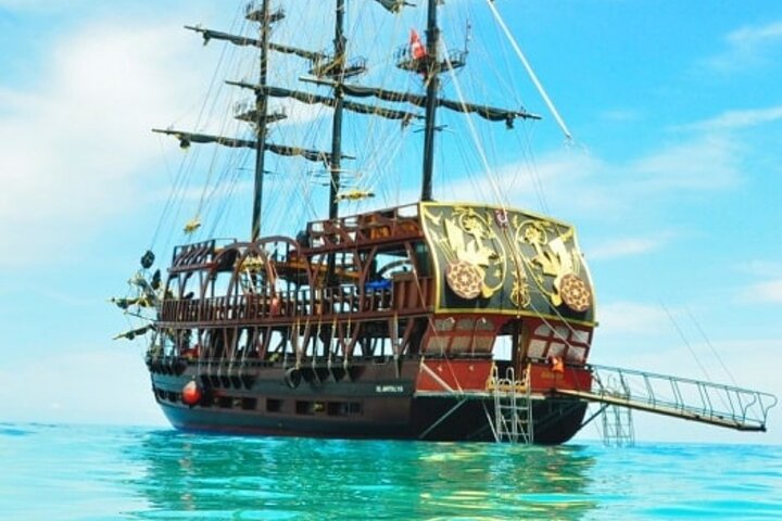 Kemer Pirate Boat Tour with Lunch - Image 1