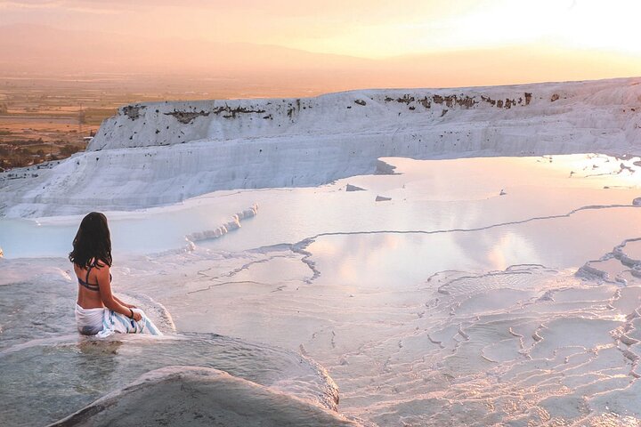 Pamukkale Full-Day Tour from Antalya with Lunch - Image 2