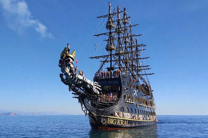Side Big Kral Pirate Boat Trip - Biggest Pirate Boat Ever - Image 3