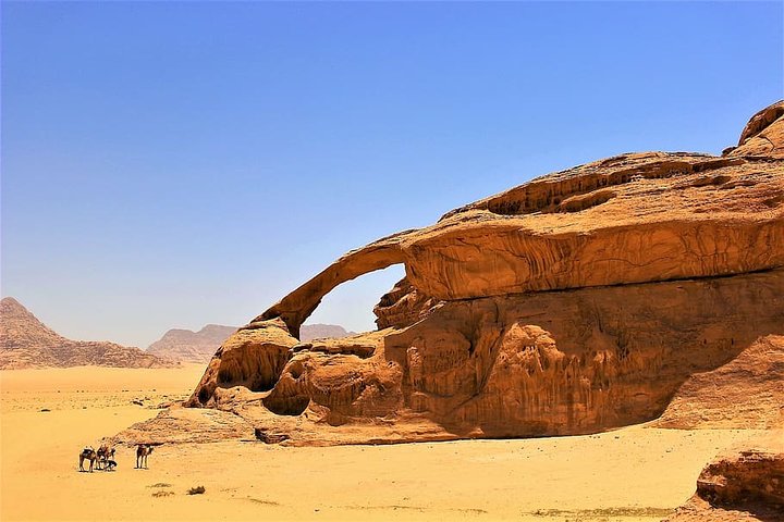 2 Days 1 Night in Wadi Rum Jeep Tour - Image 4