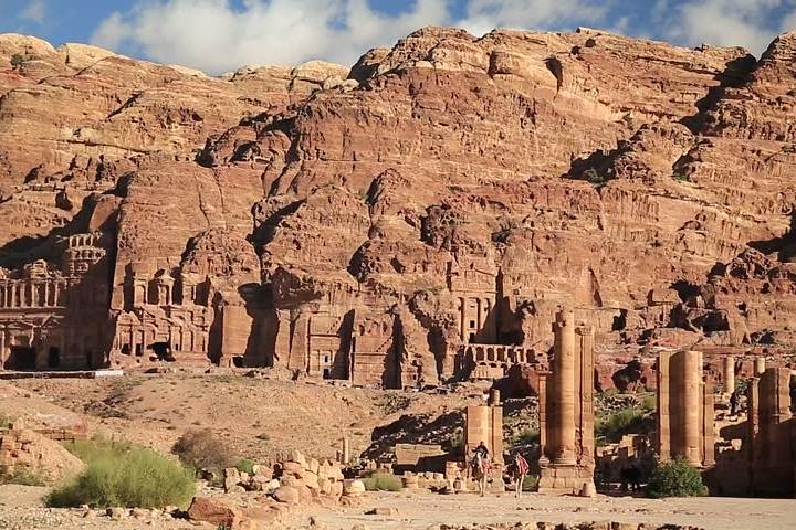 6 days private __The most beautiful areas of Jordan - Image 1