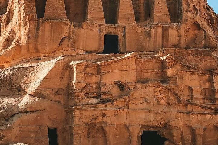 Aqaba Shore Excursion: Private accessible Petra Tour - Image 4