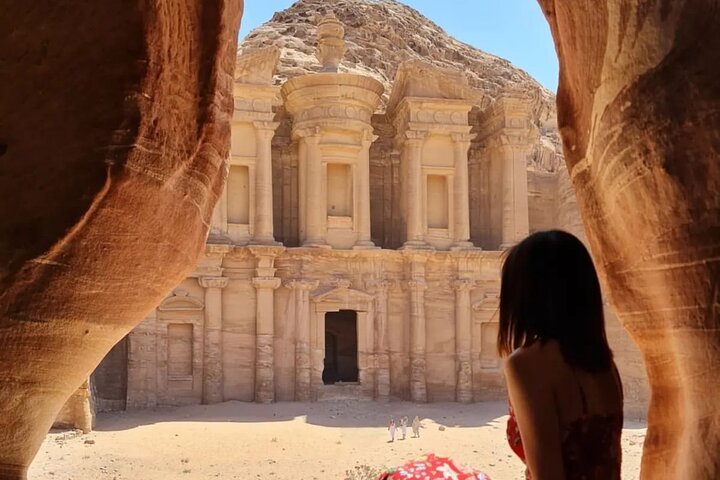 Full Day Petra Private Guided Tour From Aqaba Port - Image 4