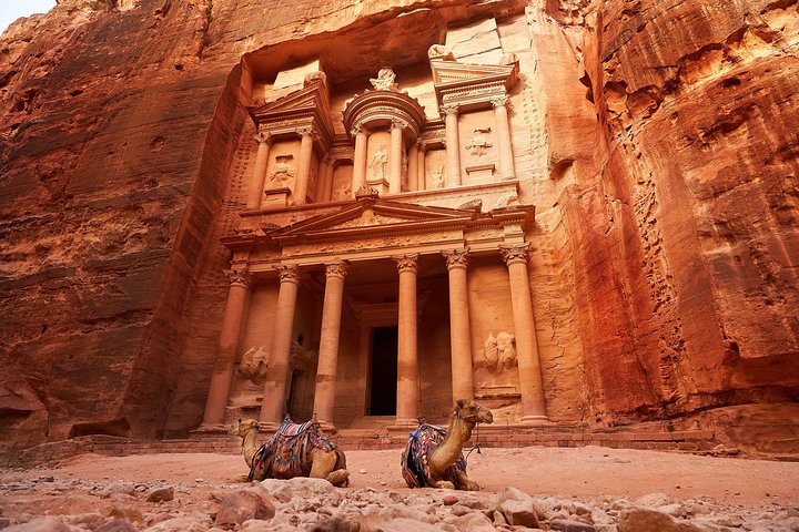 Private Full-Day Aqaba Shore Excursion to Petra and Wadi Rum - Image 1