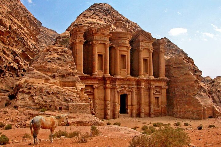 Private Petra Sightseeing day tour from Aqaba port - Image 1