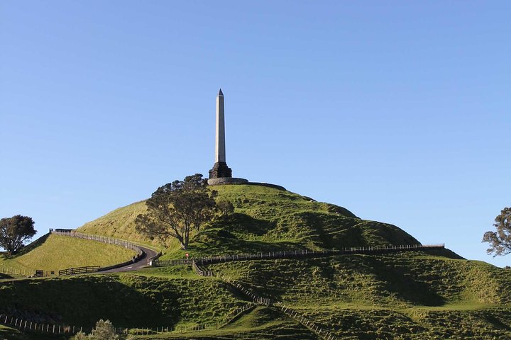 Auckland Sights Exclusive 4 Hour Luxury Day Tour - Image 2