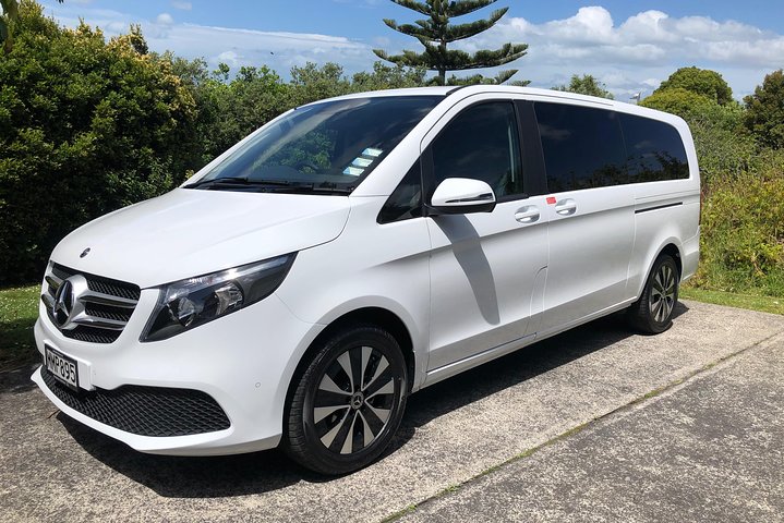 Auckland tours and transfers by hourly Booking - Image 2