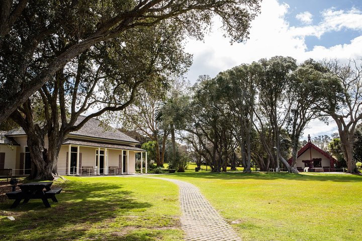 Bay of Islands Heritage Experience from Auckland incl. Waitangi & Russell - Image 4