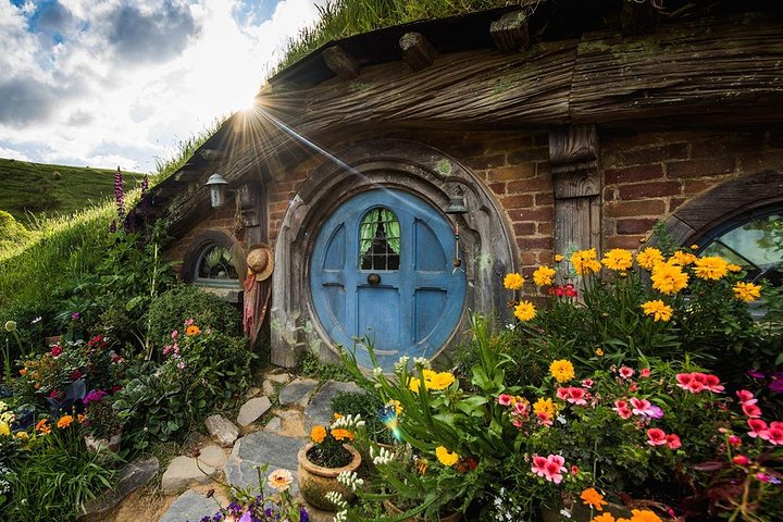 Hobbiton Movie Set Small Group Tour from Auckland  - Image 1