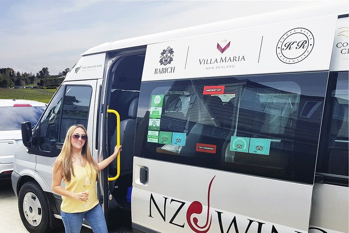 Kumeu Vineyard Shuttle Tour - Image 3