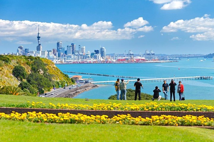 Private Auckland City Tour For Small Group in a luxury vehicle. - Image 3