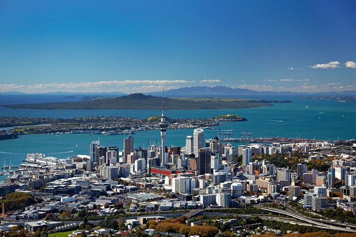 Private Auckland City Tour For Small Group in a luxury vehicle. - Image 4