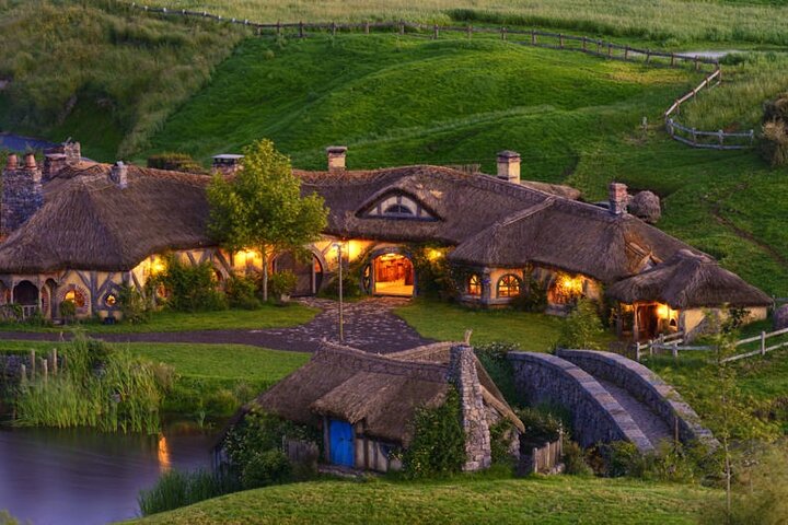(Private) Hobbiton Movie Set Tour from Auckland  - Image 3
