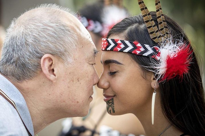 Rotorua Small Group Tour incl Te Puia, Buffet Lunch & Concert - Image 5