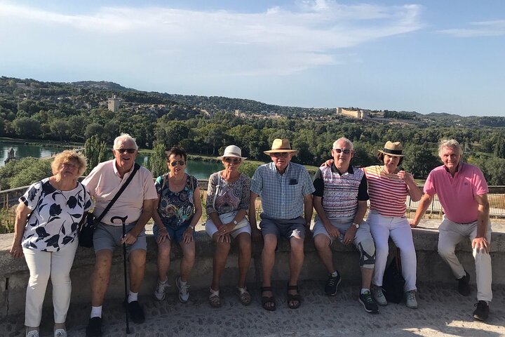 Avignon & the Pont du Gard - Image 2