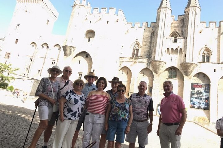 Avignon & the Pont du Gard - Image 1