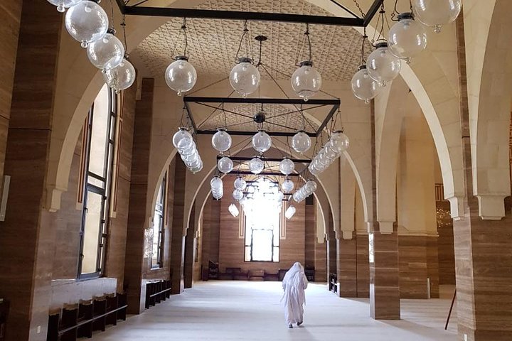 Discover Bahrain - Experience a one-of-a-kind authentic private luxury Tour . - Image 5