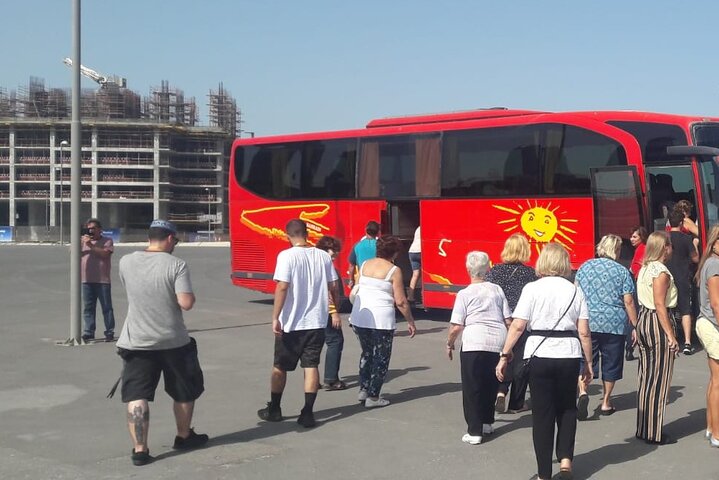 Guided tour in Bahrain by local licensed tourist guide - Image 2