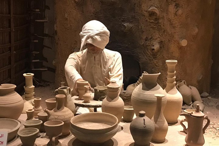 Private City tour and sightseeing in Bahrain - Image 2