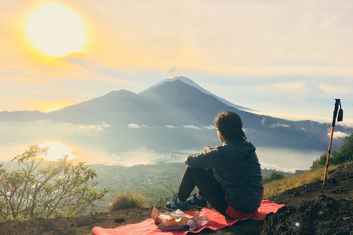 Amazing Private Tour: Mount Batur Volcano Sunrise Trek with Natural Hot Spring  - Image 5