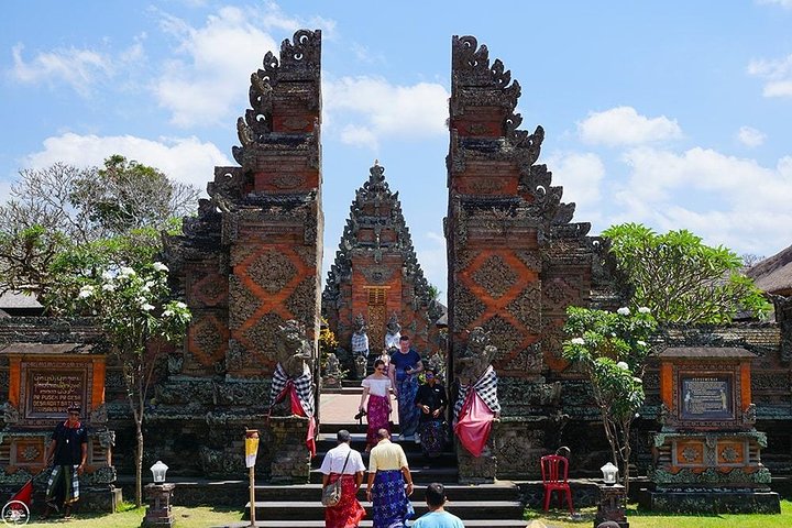 Bali 5 Days 4 nights Honeymoon Tour Package with Sunest Dinner Cruise - Image 2