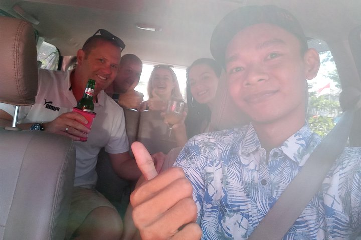 Bali car charter with driver - Image 1