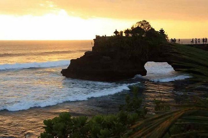 Bali Full Day Tour – Ubud and Tanah Lot Temple Tour - Image 4