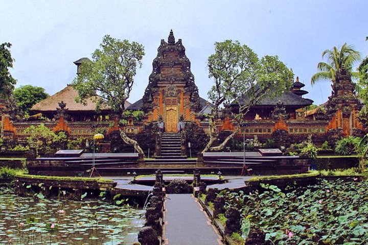 Bali Full Day Tour – Ubud and Tanah Lot Temple Tour - Image 1