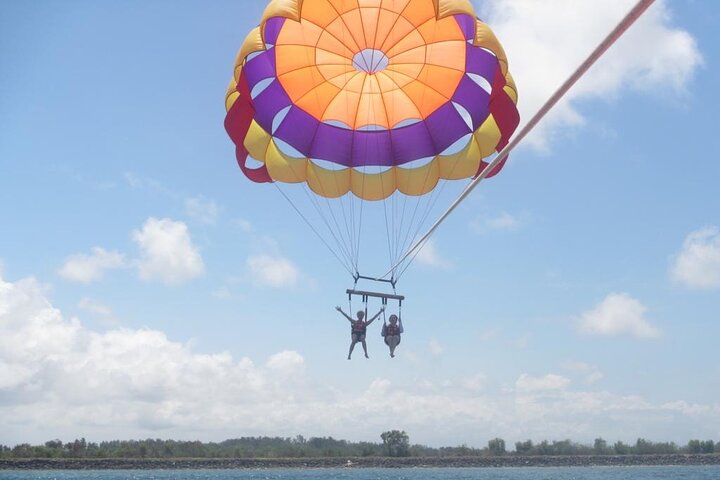 Bali Parasailing Adventure with Including Hotel Transfer - Image 1