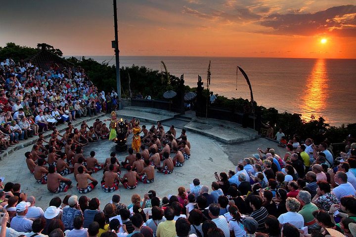 Bali Sunset: Uluwatu Temple, Kecak Dance and Jimbaran - Image 1