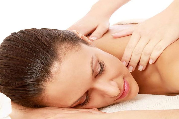 Bali Waterbom with 2 Hour Spa and Romantic Jimbaran Dinner - Image 5
