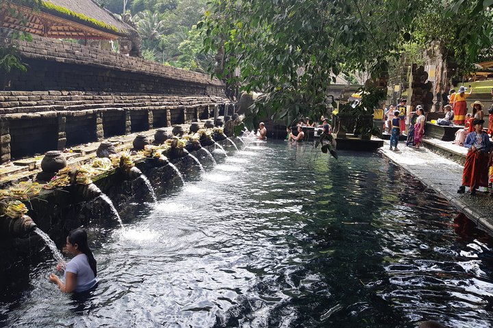 Balinese Healing, Purifying Bath and Waterfall - Image 3