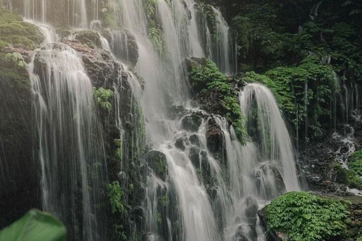 Banyumala Waterfall Tour: Discover Bedugul Temple & Twin Lakes  - Image 2