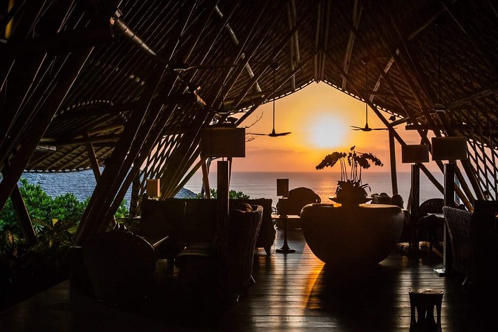 Beachcomber at Bali's Bukit Peninsula - Image 4