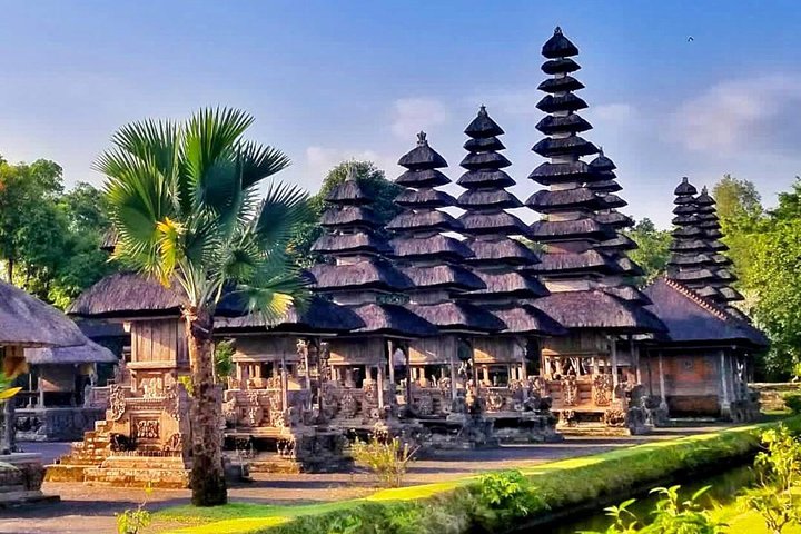 Beratan Lake Temple Bali Tour - Image 3