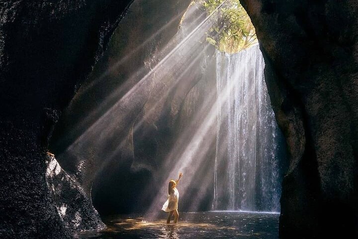 Best of Ubud Waterfalls Private Tour - Image 3
