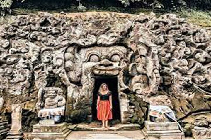 Day Tour Ubud Monkey Forest and Bali Temples Tour - Image 5