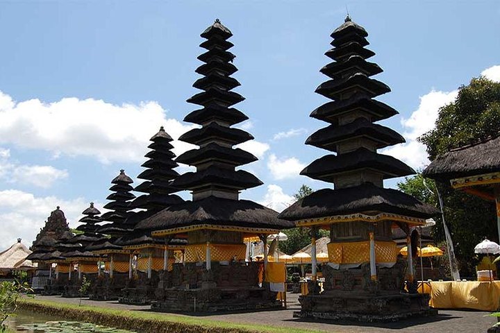 Day Tour Ubud Monkey Forest and Bali Temples Tour - Image 3