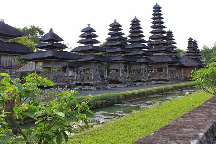 Day Tour Ubud Monkey Forest and Bali Temples Tour - Image 4