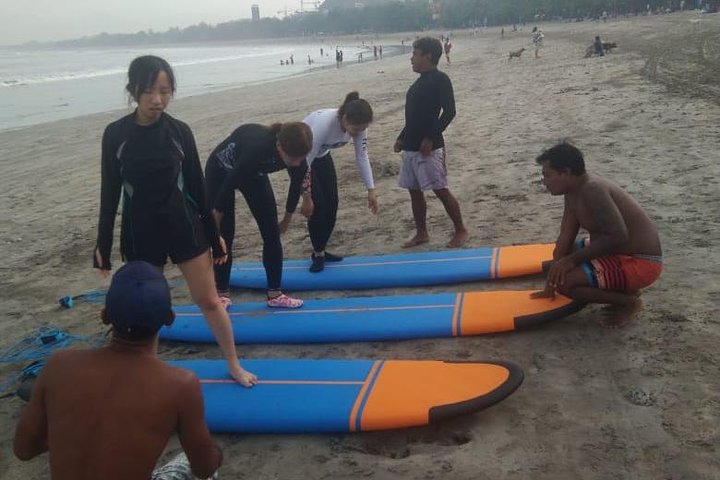 Fun Surf With Experienced Coaches On Kuta Beach with Us ! - Image 3