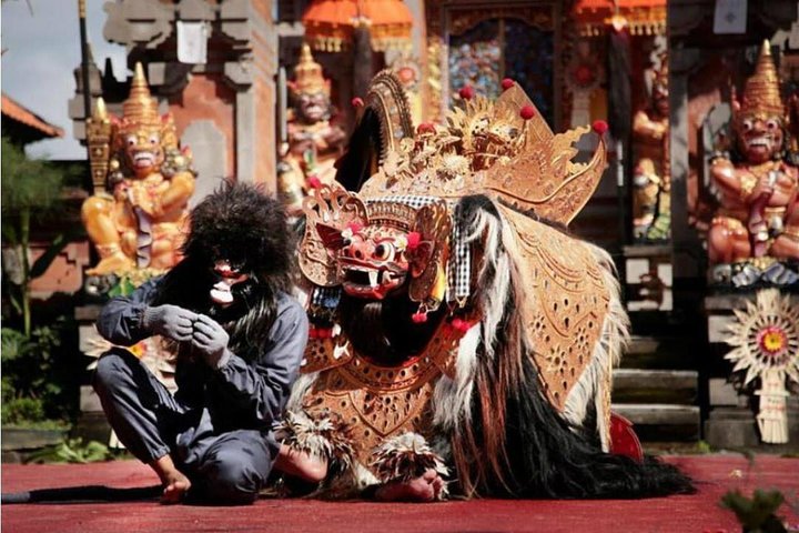 HOLY TOUR - Gunung Kawi & Tirtha Empul Tour - Image 3