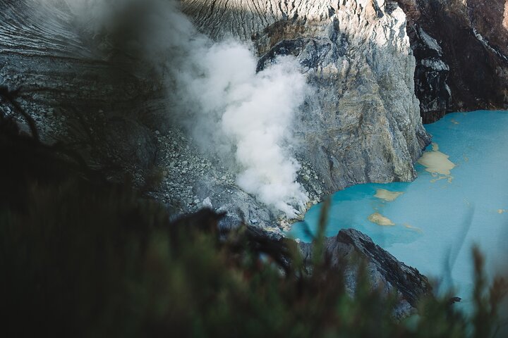 Ijen Bluefire Tour Start and Finish Bali - Image 4