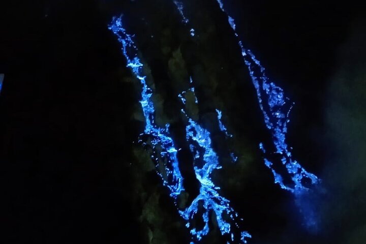 Ijen Crater Tour From Bali 1 Day - Image 2