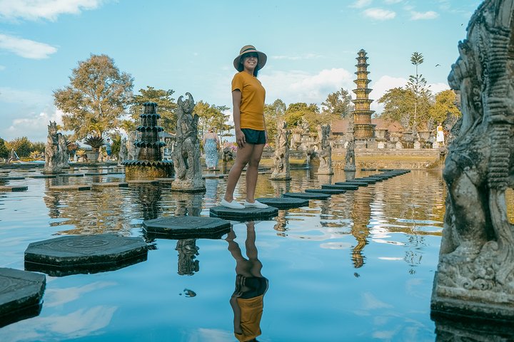 Lempuyang Temple Heaven's Gate, Tirta Gangga & Taman Ujung - Image 5