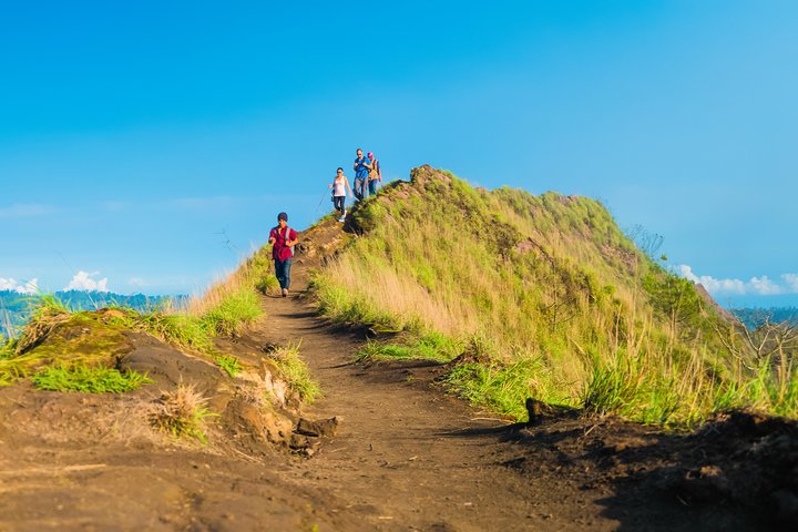 Mount Batur Volcano Sunrise Trekking - All inclusive - Image 2