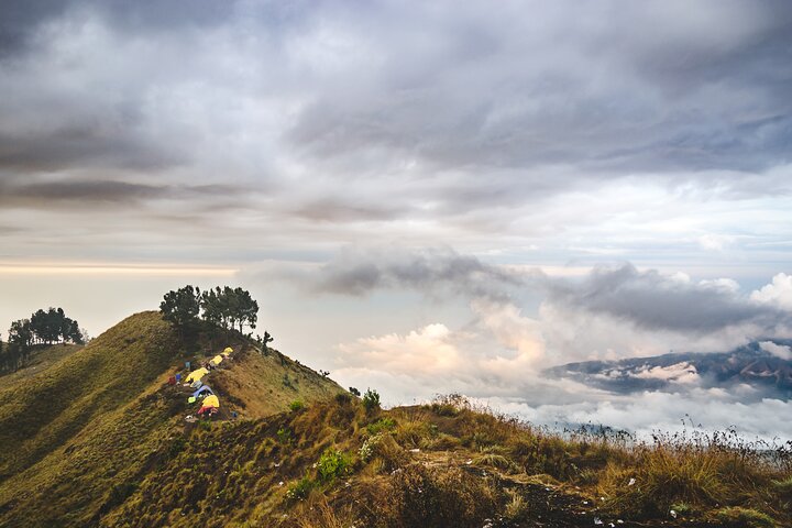 Mount Rinjani Trekking Tour 2D/1N - Image 5