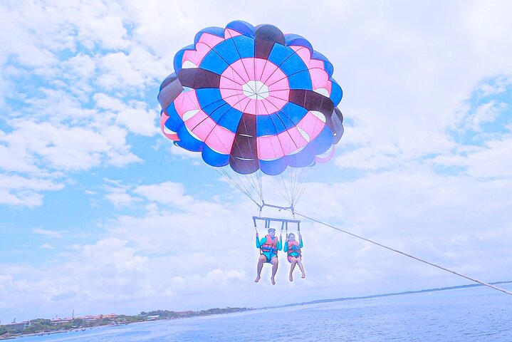 Parasailing Adventure - Image 5