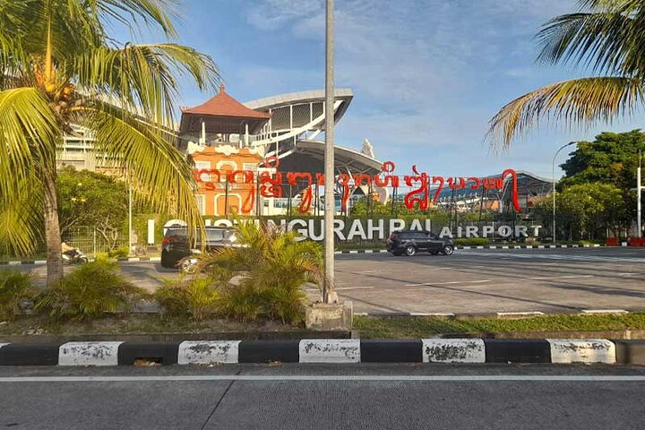 Pick Up at Bali Airport and Drop-off to All Areas - Image 2