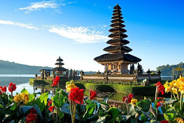 Private Instagram Tour: The Most Scenic Spots - Image 2
