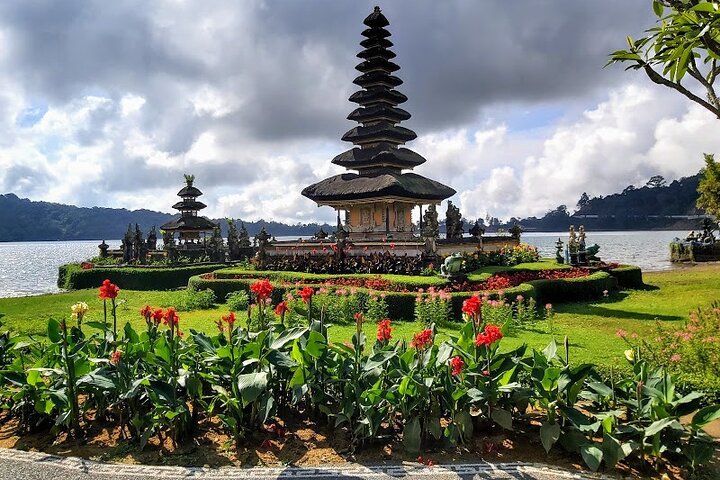 Private Tour Bayumala Waterfall And Rice Terrace UNESCO Site - Image 1